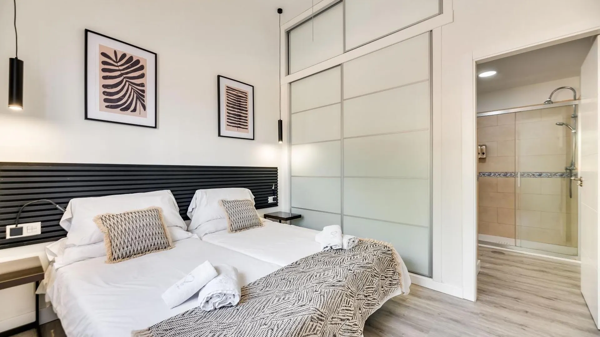 Sea View With Shared Terrace Apartment Malaga Spain